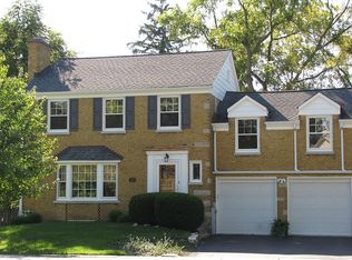 166 Happ Rd, Northfield, IL 60093