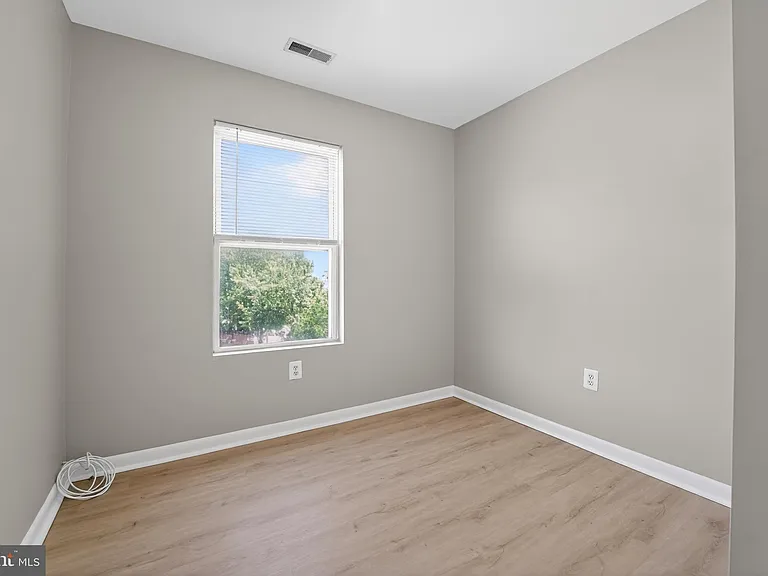 4630 Warren Tree Way — Photo 24