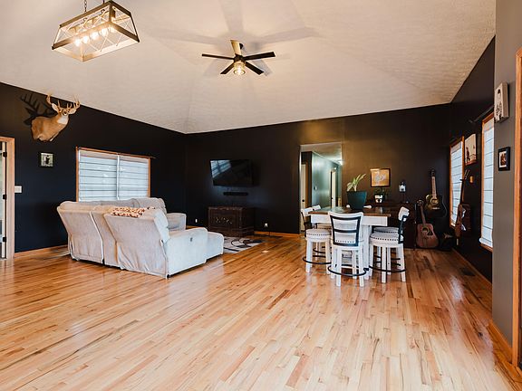 3rd image of 165 John Jones Rd