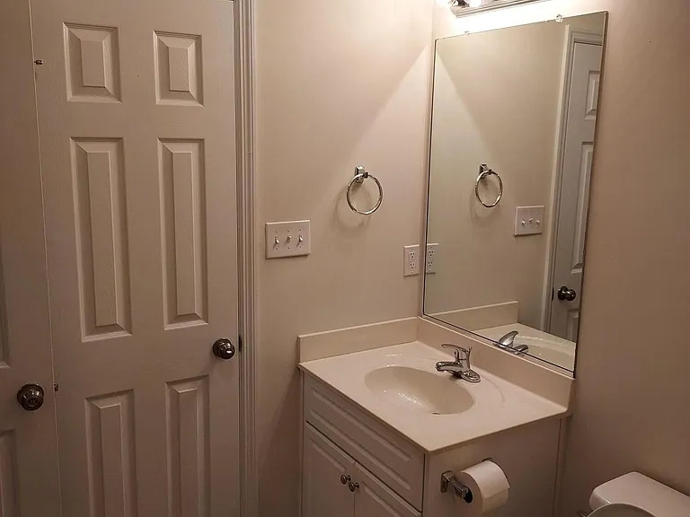 665 Brook Trl — Photo 15