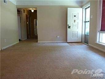 4th image of 8434 Steve Ave