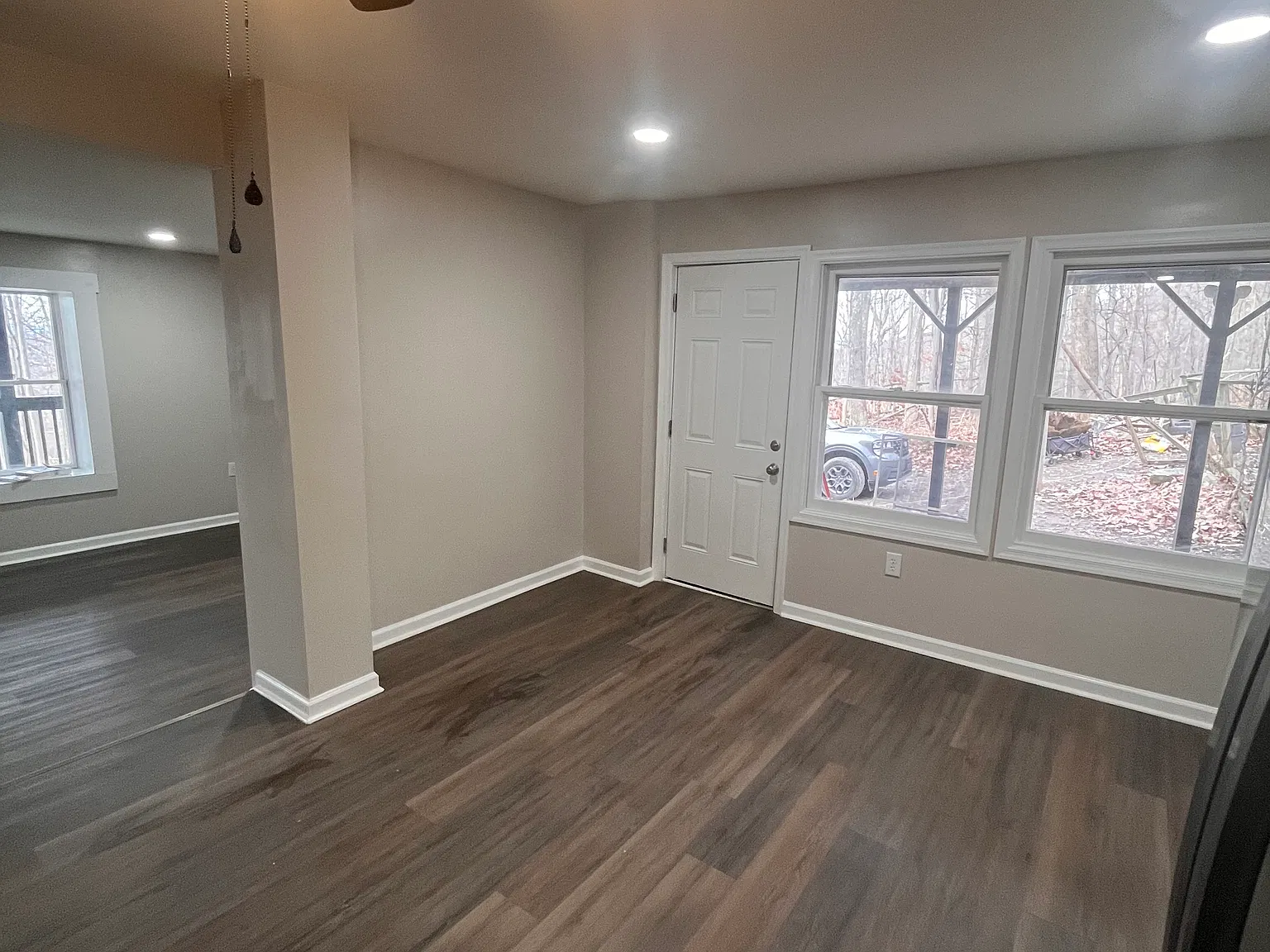 2 bed, 1300 sqft, $1,550 — Photo 4