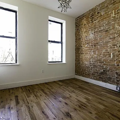 Rented by Nooklyn NYC LLC | media 14