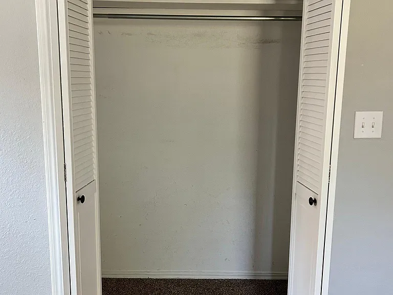 2713 Constitution Ave — Photo 13