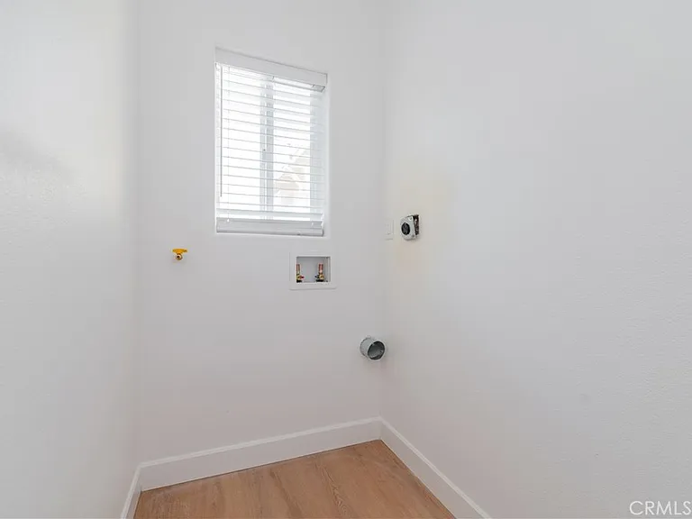 5033 Sultana Ave #B — Photo 14
