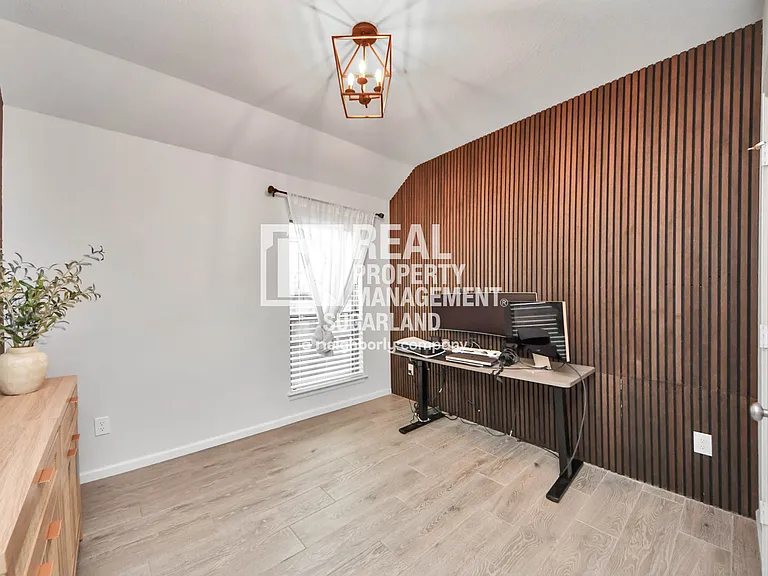 4219 Colony Ln — Photo 20