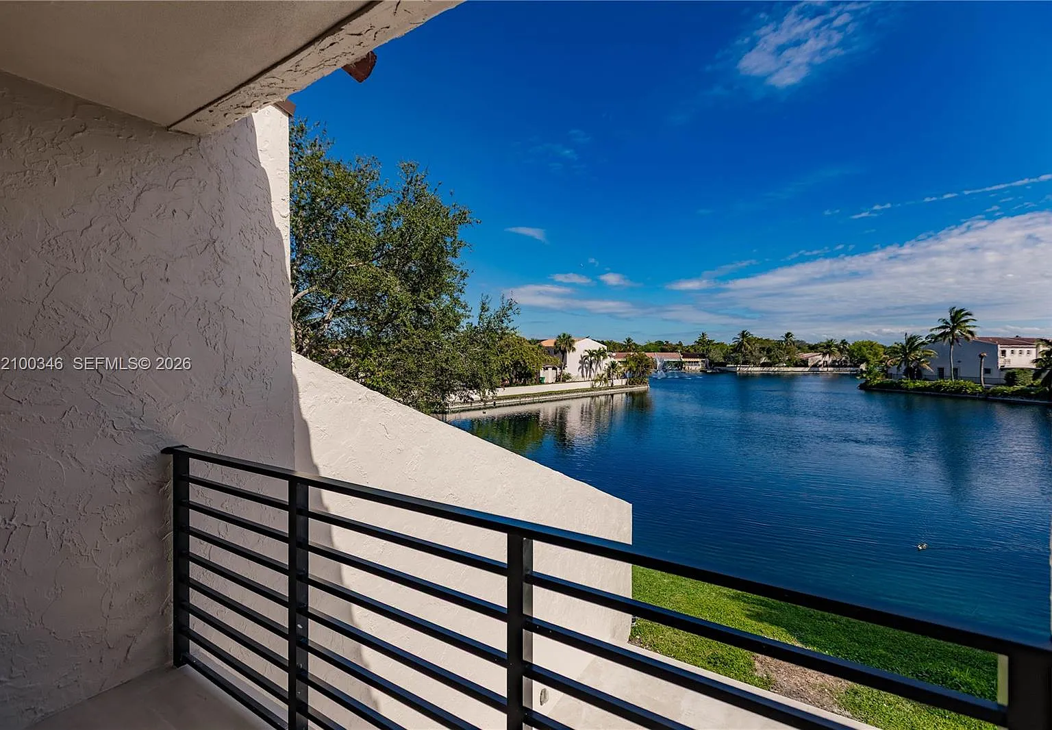 Miami Lakes Lake Martha S — Photo 3