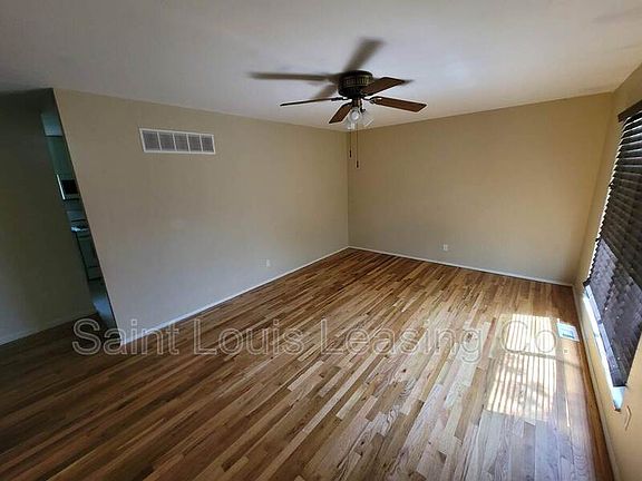 5th image of 2154 Aristocrat Dr