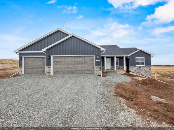 W225 Sunset View Cir, Kaukauna, WI 54130