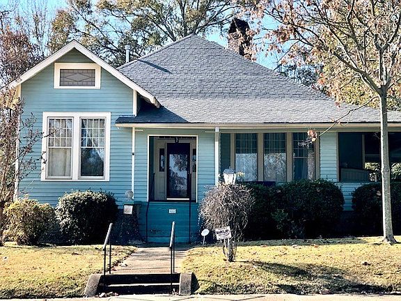 2nd image of 653 Louisiana Ave