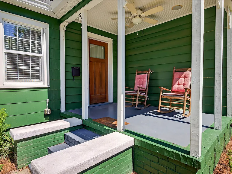 712 Shell St — Photo 3
