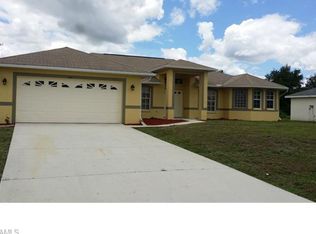 2907 42nd St SW, Lehigh Acres, FL 33976