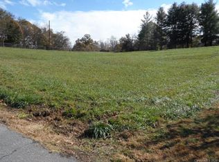 1055 Orchard St SW, Valdese, NC 28690