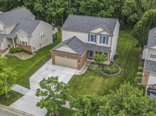 9868 High Meadow Dr, Ypsilanti, MI 48198