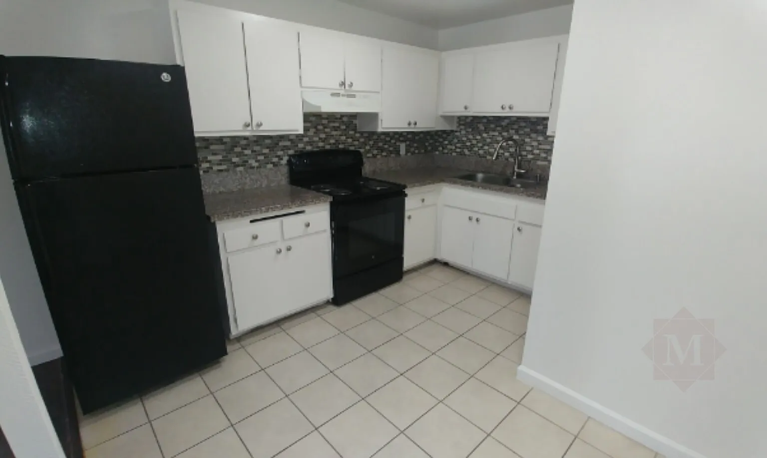 2 bed, $3,100 — Photo 4