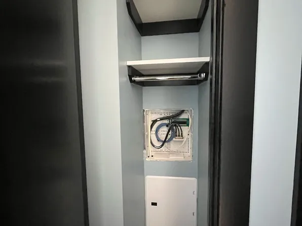 1847 Cross Bronx Expressway image 7 of 7