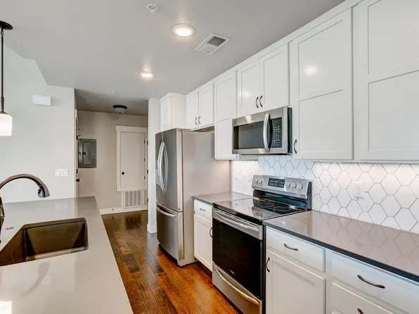 6672 Crystal Downs Dr #207, Windsor, CO 80550