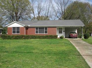 806 N 30th Ave, Humboldt, TN 38343