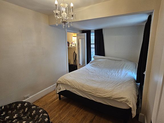 4th image of 61 John St #61