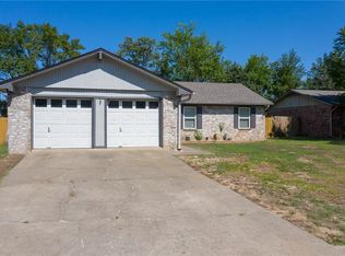 8925 Bryn Mawr Cir, Fort Smith, AR 72908
