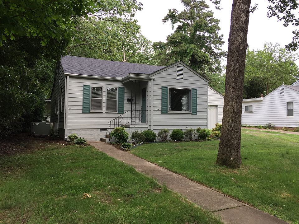 1st image of 2219 Westover Dr