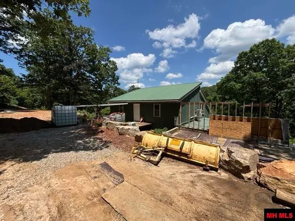 160 Valley Springs Ln, Yellville, AR 72687