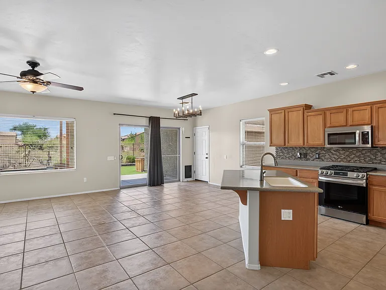 6028 S Meadow Breeze Dr — Photo 11