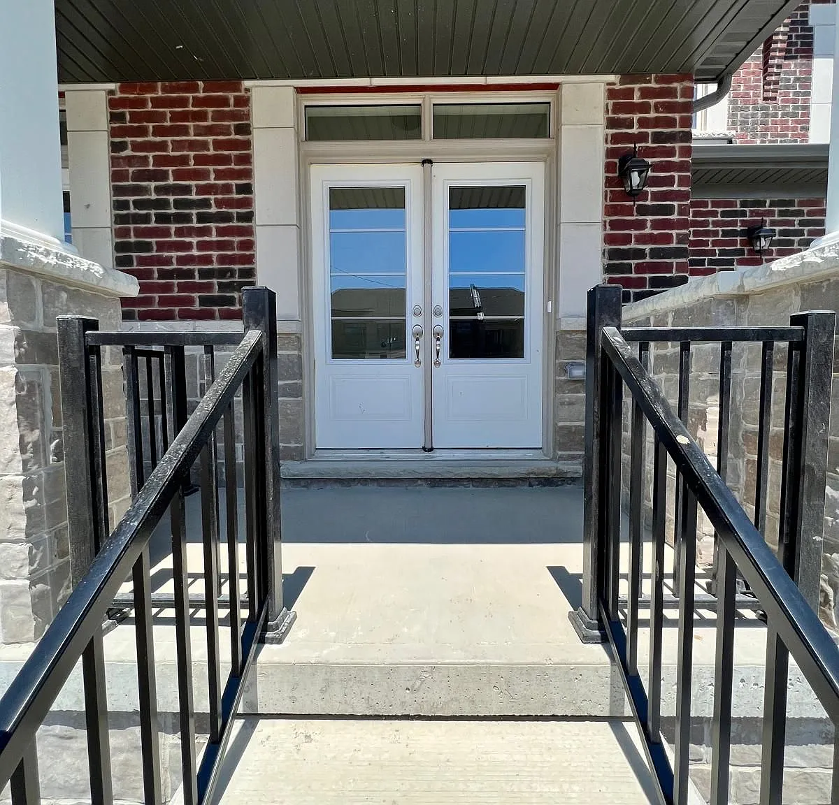 4 bed, $3,000 — Photo 2