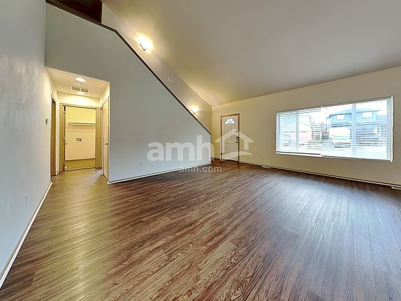 5th image of 16419 Sundance Ave SE