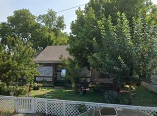 201 N Adrian Dr, Fort Worth, TX 76107