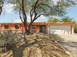 936 S Desert Steppes Dr, Tucson, AZ 85710