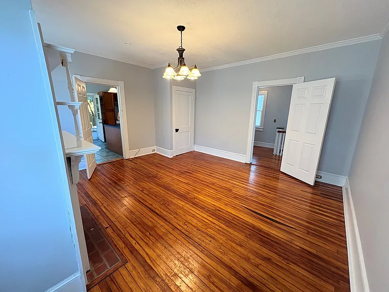 406 S 5th Ave #UP — Photo 9