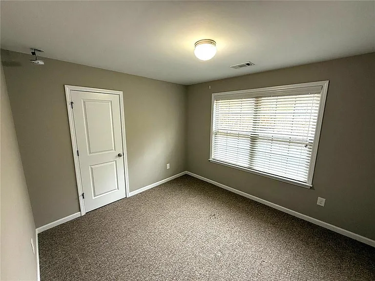 10570 Haynes Valley Ct — Photo 10