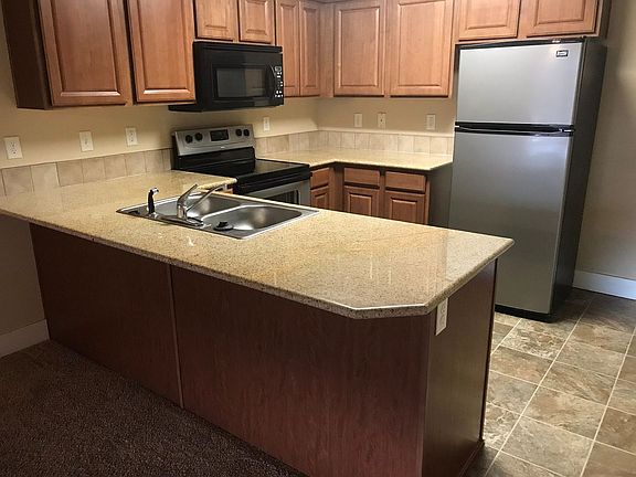 3rd image of 9851 W Rosecroft Ct