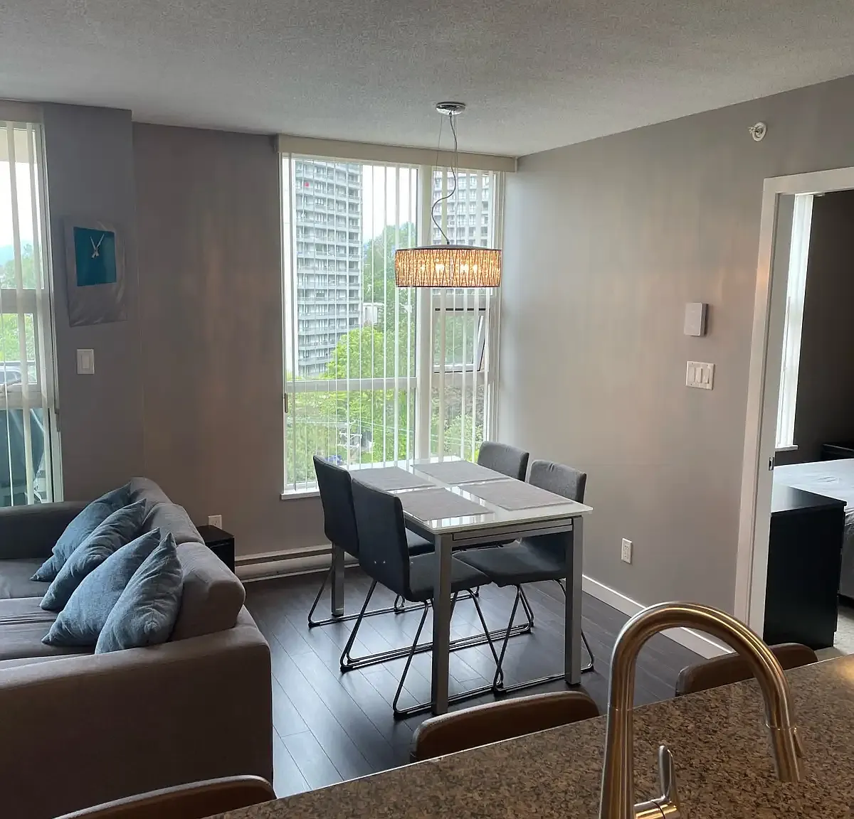 1 bed, 655 sqft, $2,400 — Photo 4