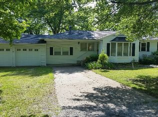 529 S 20th St, Collinsville, OK 74021