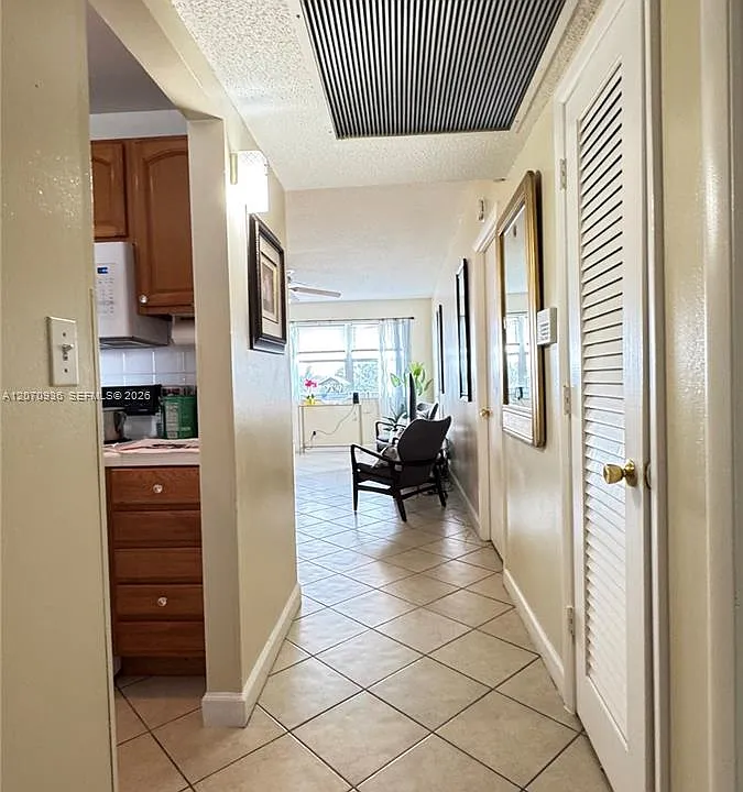 2200 Park Ln #311