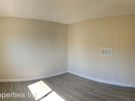 4th image of 21024 Bryant St APT 10