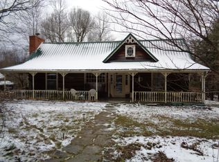 40 Old Golconda Rd, Golconda, IL 62938