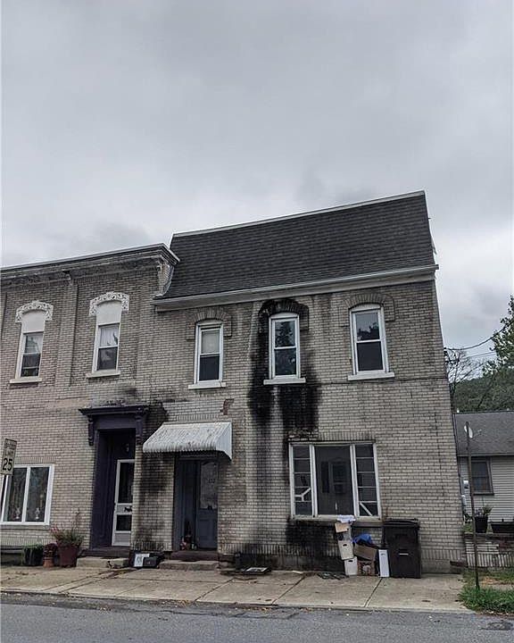 127 Main St, Freemansburg, PA 18017 Zillow