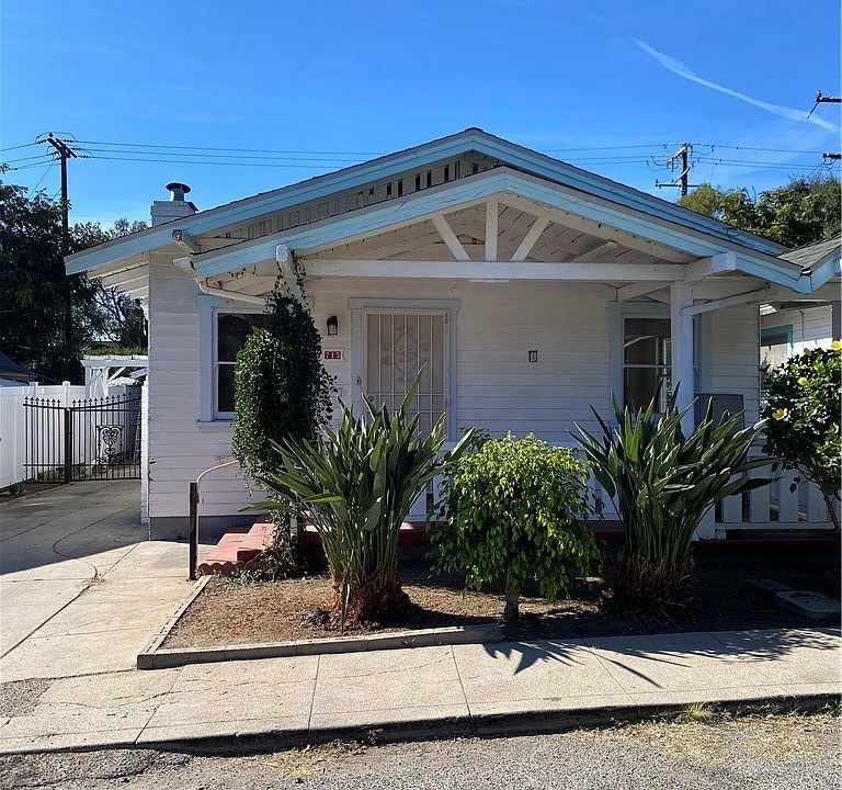 1st image of 715 Hope Ct