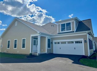 241 Bretlyn Cir, Rochester, NY 14618