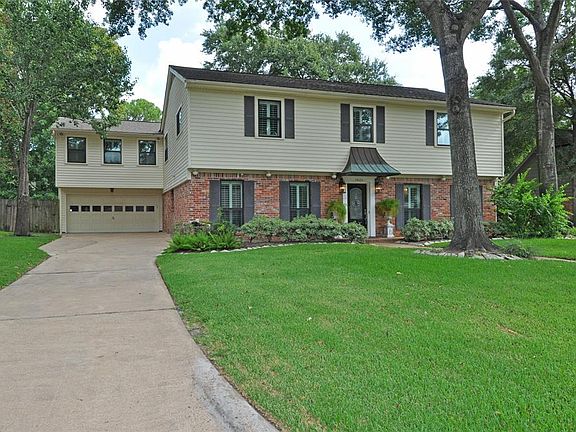 2nd image of 14626 Oak Bend Dr