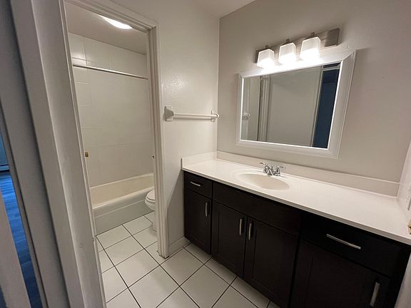 5th image of 3438 N Oakland Ave #104
