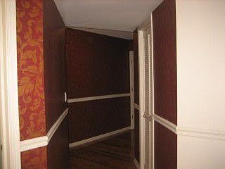 3rd image of 6815 N Milwaukee Ave APT 305