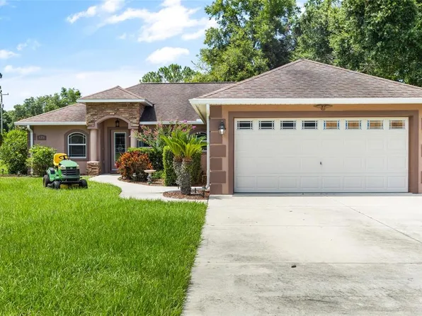 579 Guerrant St, Umatilla, FL 32784