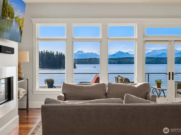 6783 NE Bergman Road, Bainbridge Island, WA 98110