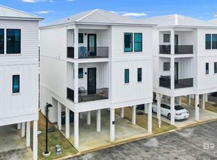 301 E 2nd St #F, Gulf Shores, AL 36542