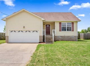 311 Grant Ave, Oak Grove, KY 42262