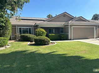 4204 Southern Breeze Dr, Bakersfield, CA 93313